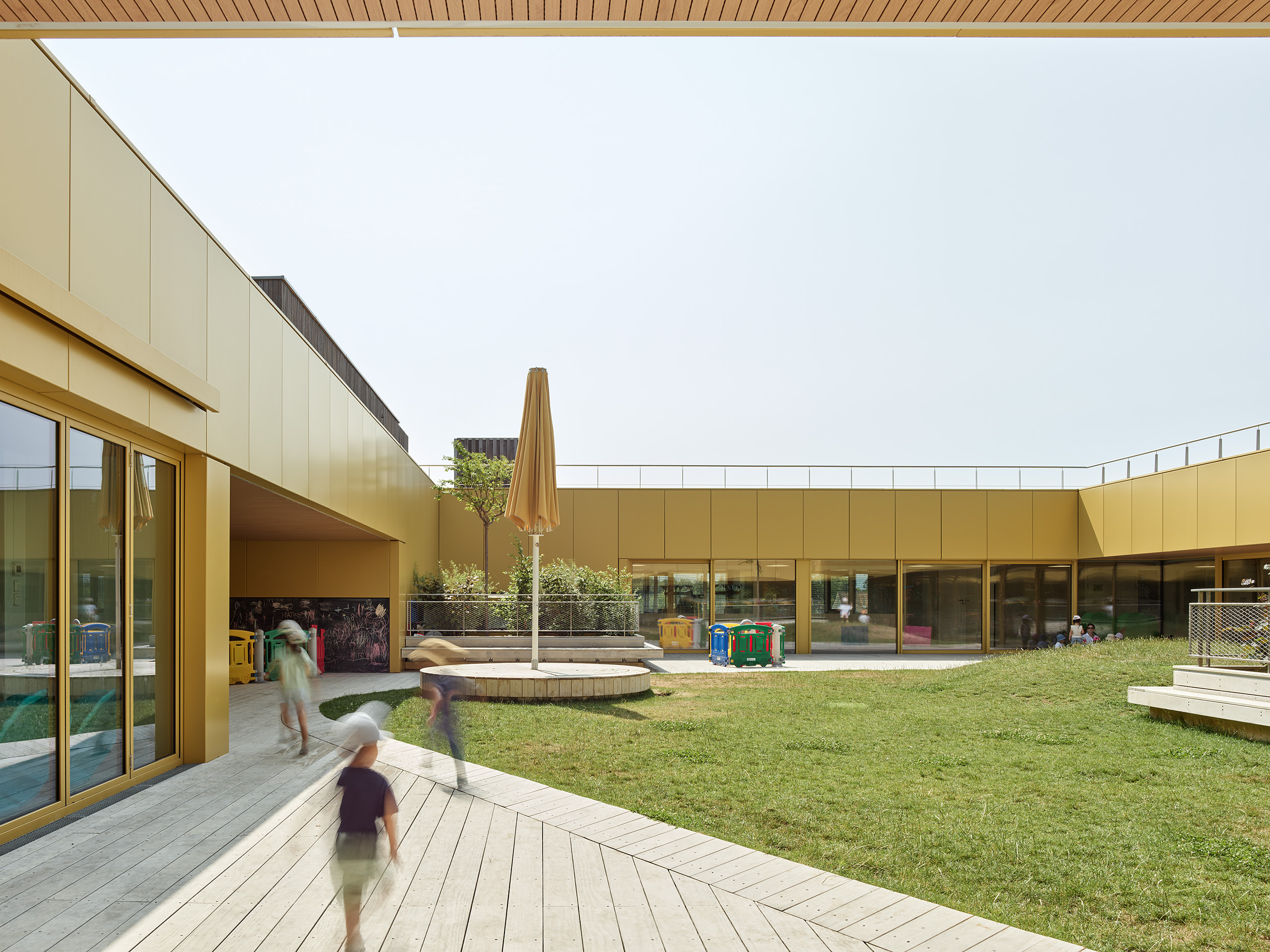 Ahp0090 AIQ4 017978 J2560